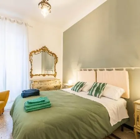Centralissimo Trilocale Ampio Terrazzo, Casa Gasco אלסיו