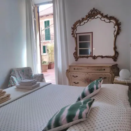 Centralissimo Trilocale Ampio Terrazzo, Casa Gasco * Alassio