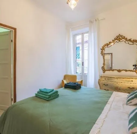 Centralissimo Trilocale Ampio Terrazzo, Casa Gasco Appartement *